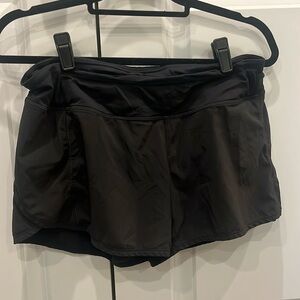 Black Lululemon running shorts
